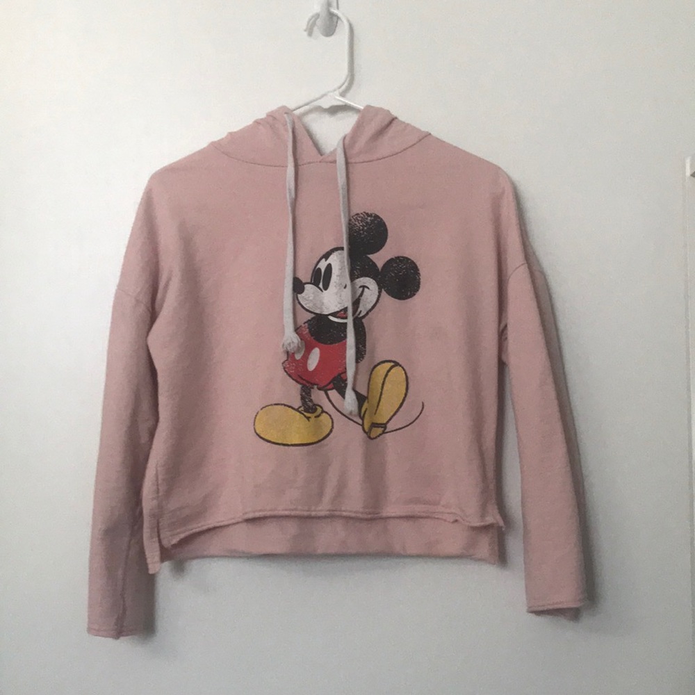 Sweater/ hoodies- long sleeves